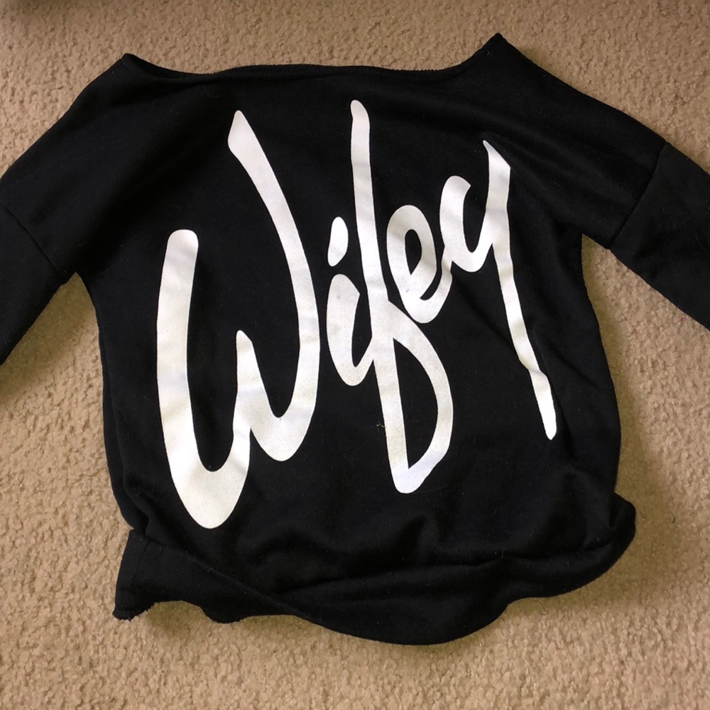 Long sleeve comfortable “Wifey” shirt
